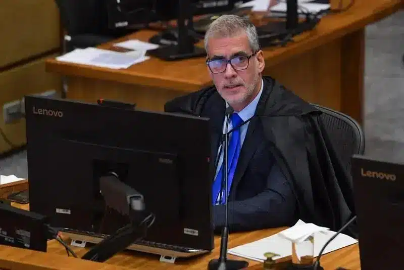 Afragilidade de testemunhos indiretos em casos de homicídio