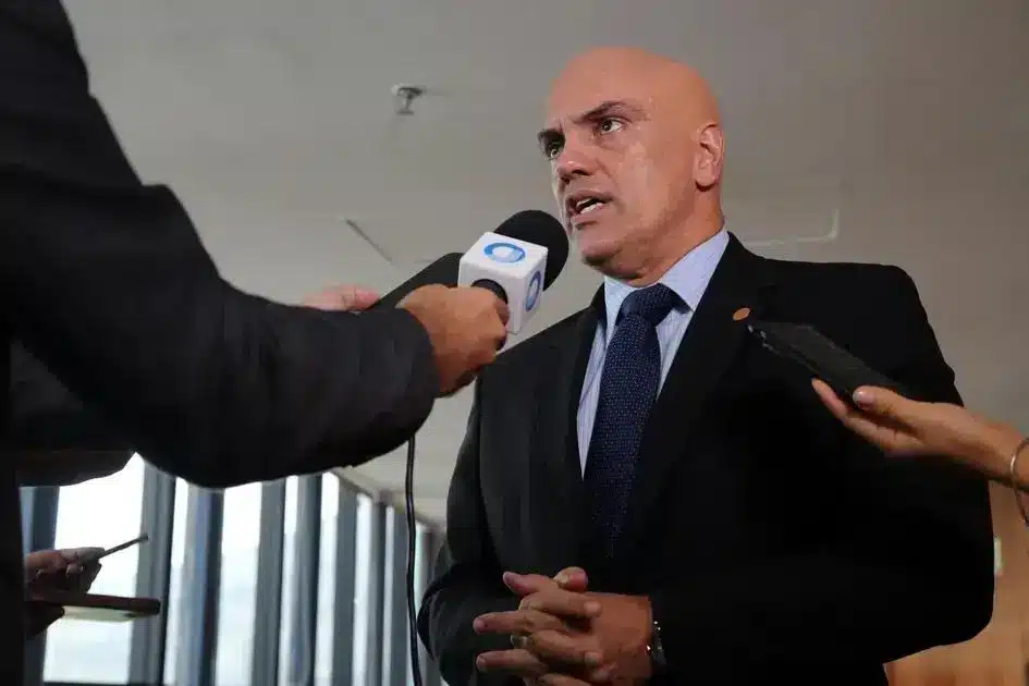 FDUSP manifesta apoio a Alexandre de Moraes diante de ameaças