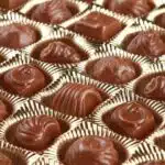 Franquia de chocolate condenada a indenizar por bombons contaminados