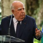 Luto na diplomacia: Morre o embaixador Marcos Azambuja aos 90 anos