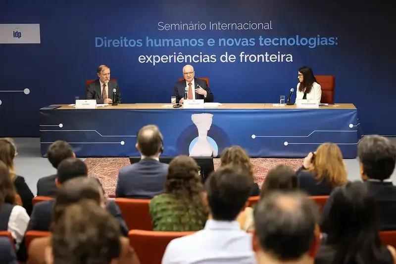 STF discute direitos humanos e tecnologias em seminário internacional