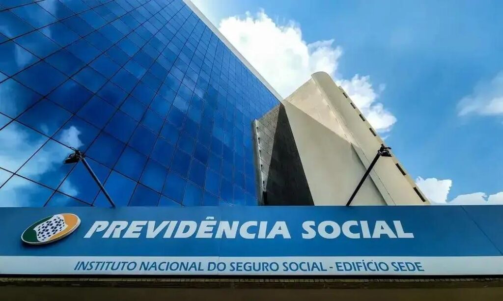 STF investiga denúncias de fraudes no INSS e solicita informações