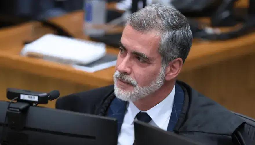 STJ Define Possibilidade de Indenização por Danos Morais Coletivos no Tráfico de Drogas