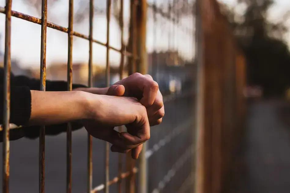 Suprema Corte dos EUA revoga vistos de mais de 500 mil imigrantes