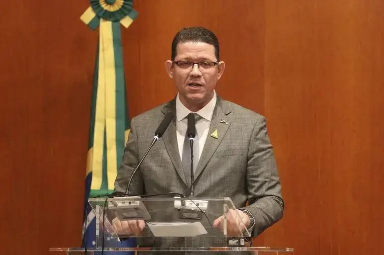 Governador de Rondônia questiona benefícios de São Paulo sobre ICMS