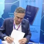 Lançamento do livro 'Informação à Sociedade' na Bienal do Livro 2025