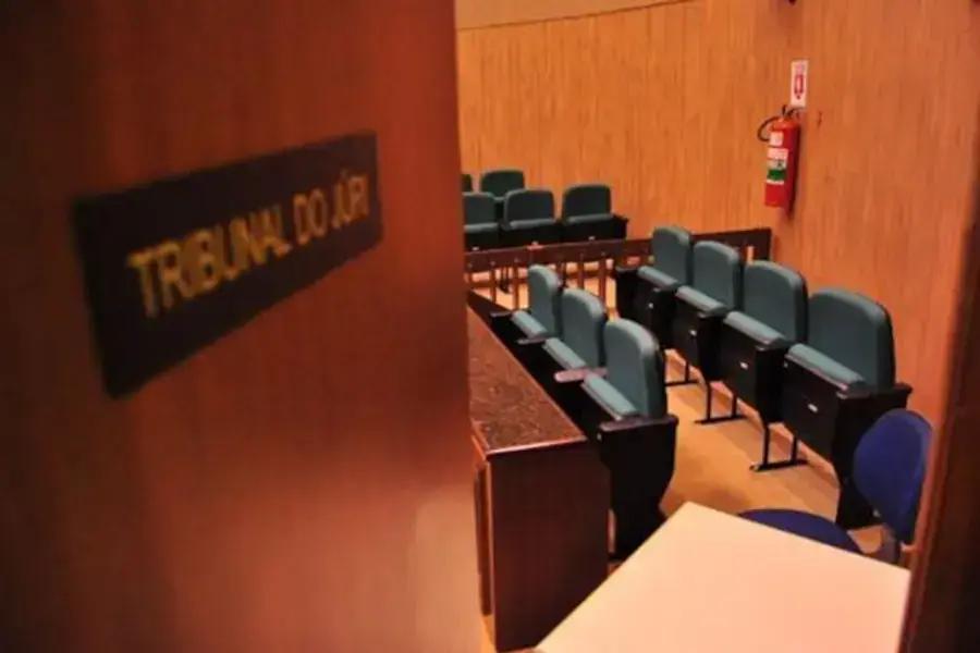TJMG revoga prisão de ré por homicídio tentado após espera de um ano