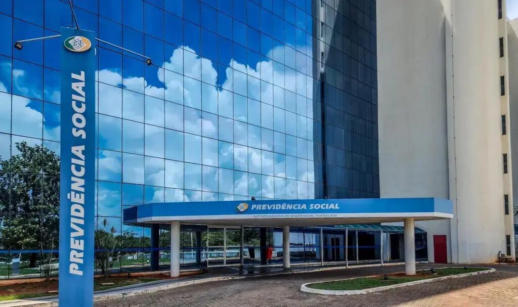 AGU propõe ressarcimento a vítimas de fraudes no INSS ao STF