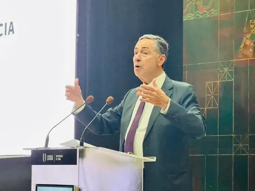 Barroso afirma que regulação de big techs não gera censura e traz critérios objetivos