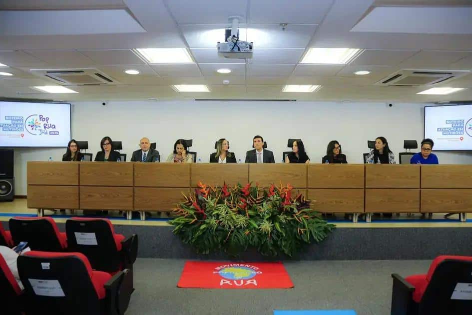 MPF apresenta roteiro para atuar nos Mutirões PopRuaJud em Salvador