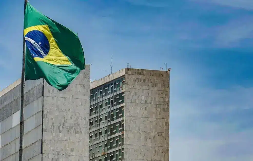 OAB vai ao STF contra PEC que limita pagamento de precatórios