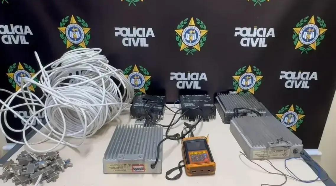 Polícia Civil desmantela operação de gatonet em Cordovil ligada ao crime