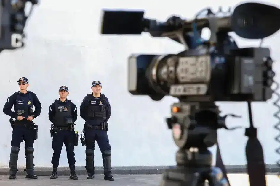 STF deve decidir sobre contribuição de policiais e bombeiros do DF