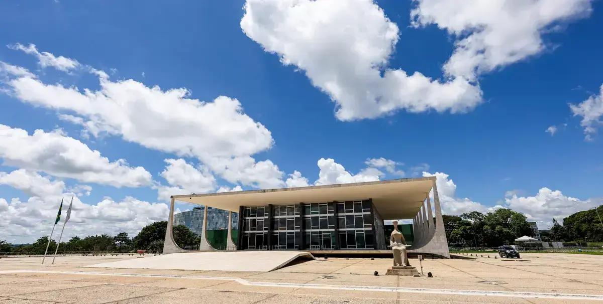 STF mantém medidas cautelares ao ex-presidente Jair Bolsonaro