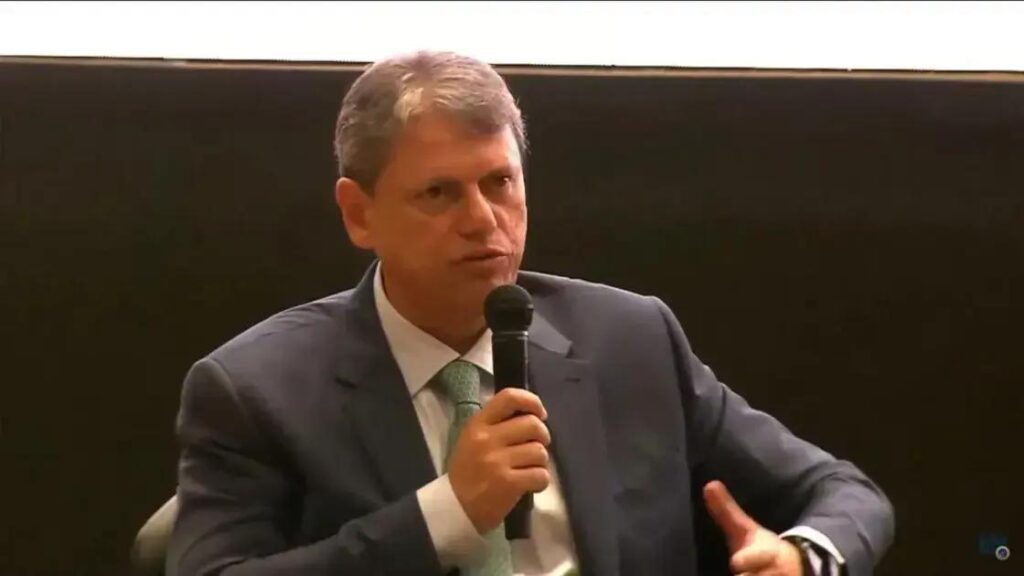 Tarcísio destaca o Brasil como vital para a segurança alimentar mundial