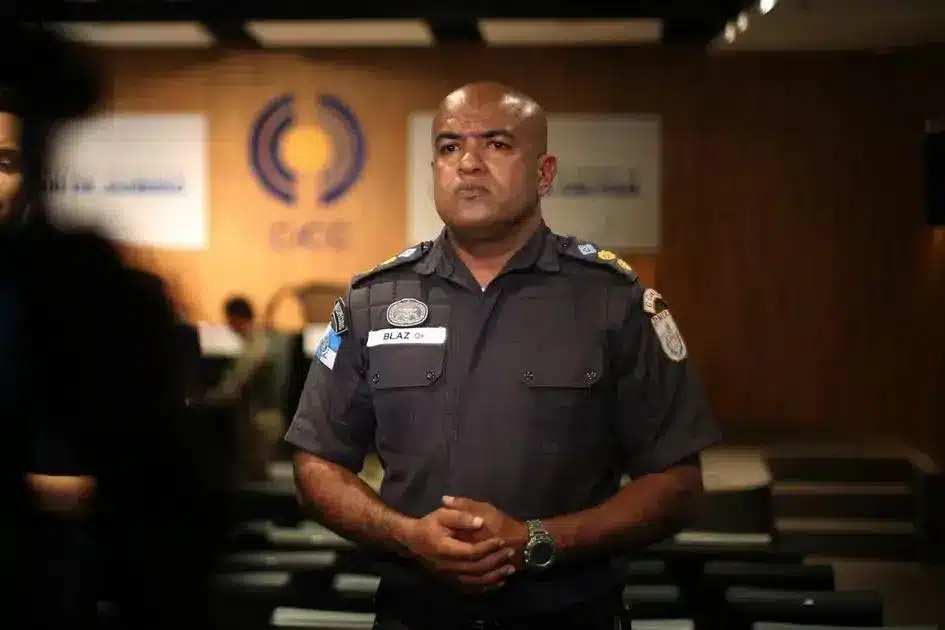 Tenente-coronel Ivan Blaz se torna réu por invasão de domicílio no Flamengo