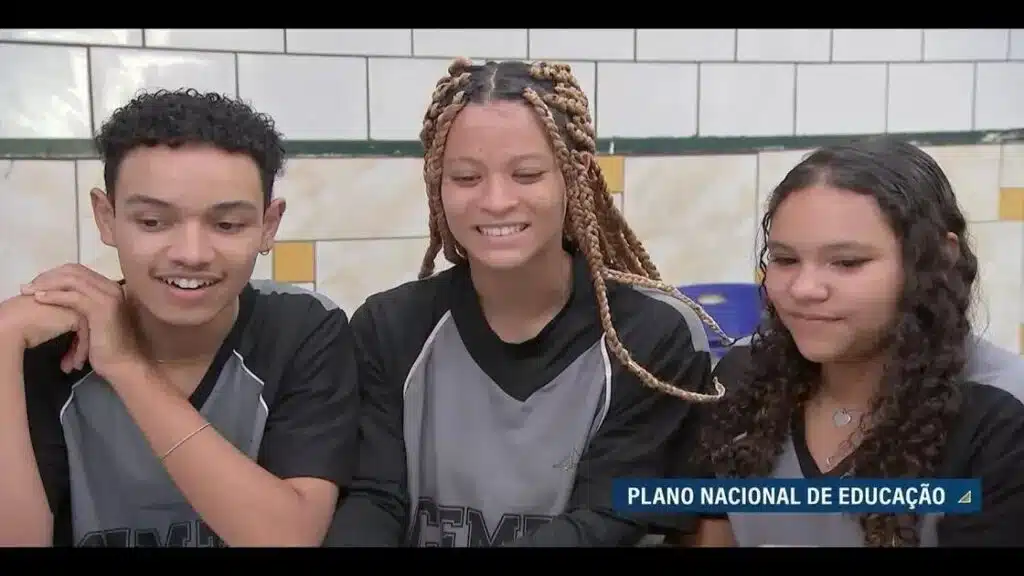 Caminhos para o novo Plano Nacional de Educação e a universalização no ensino