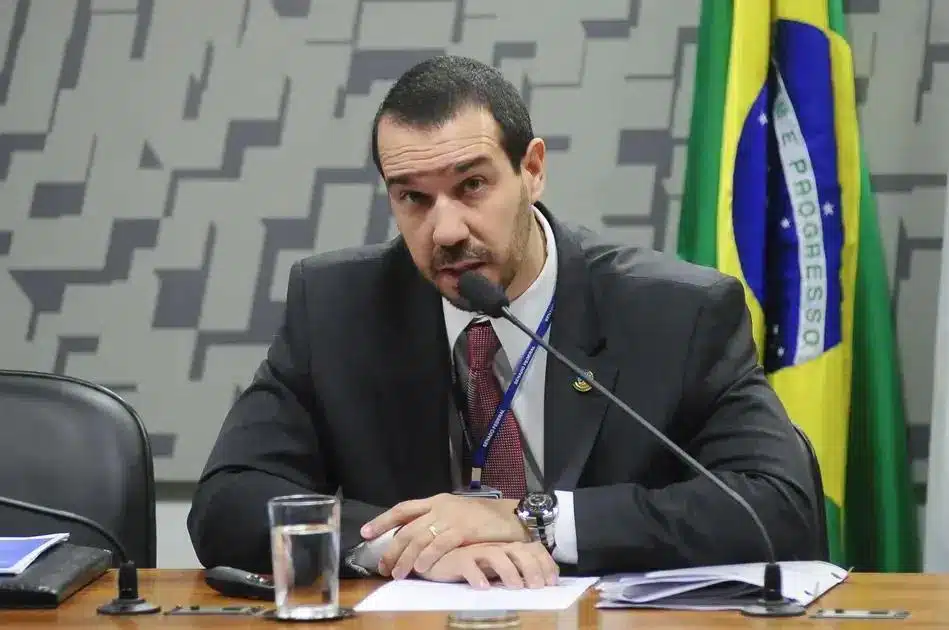 Senado lança Boletim para aumentar transparência e auxiliar parlamentares