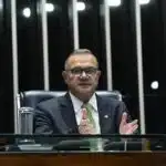 Wellington Fagundes critica moratória e defende investimentos em ferrovias