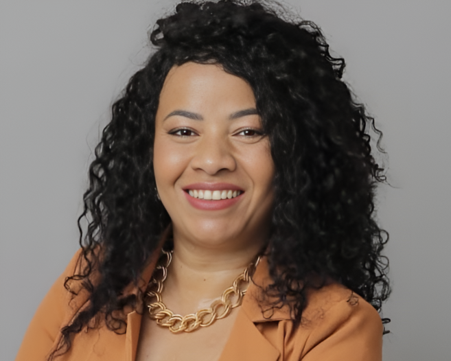 Dra. Ivaneide Gomes